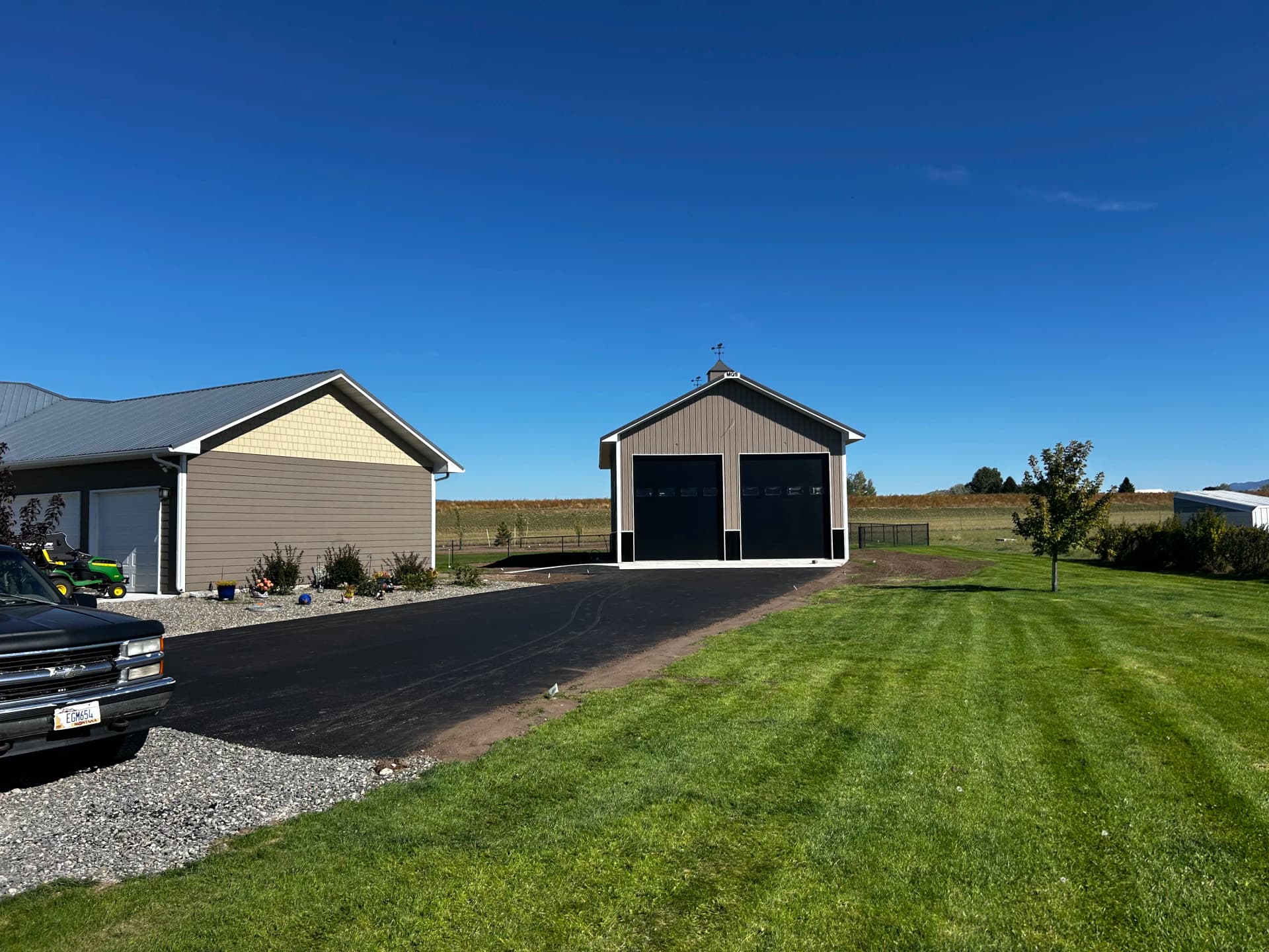 Pole Barn Site Finish Grading and Driveway Prep Done Right image