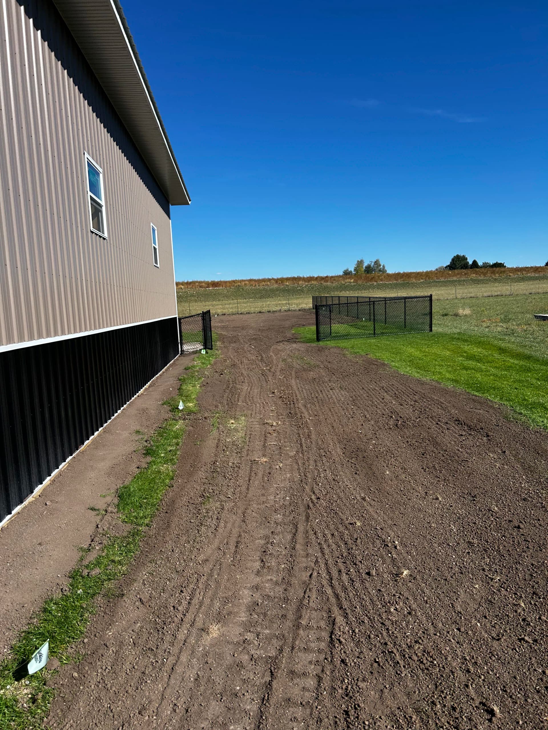 Gallery photos for Pole Barn Site Finish Grading and Driveway Prep Done Right: Image #2